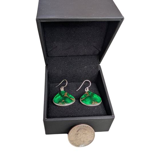 Green Dahlia Stone Fan-Shaped Dangle Earrings – 925 Sterling Silver - Picture 1 of 3